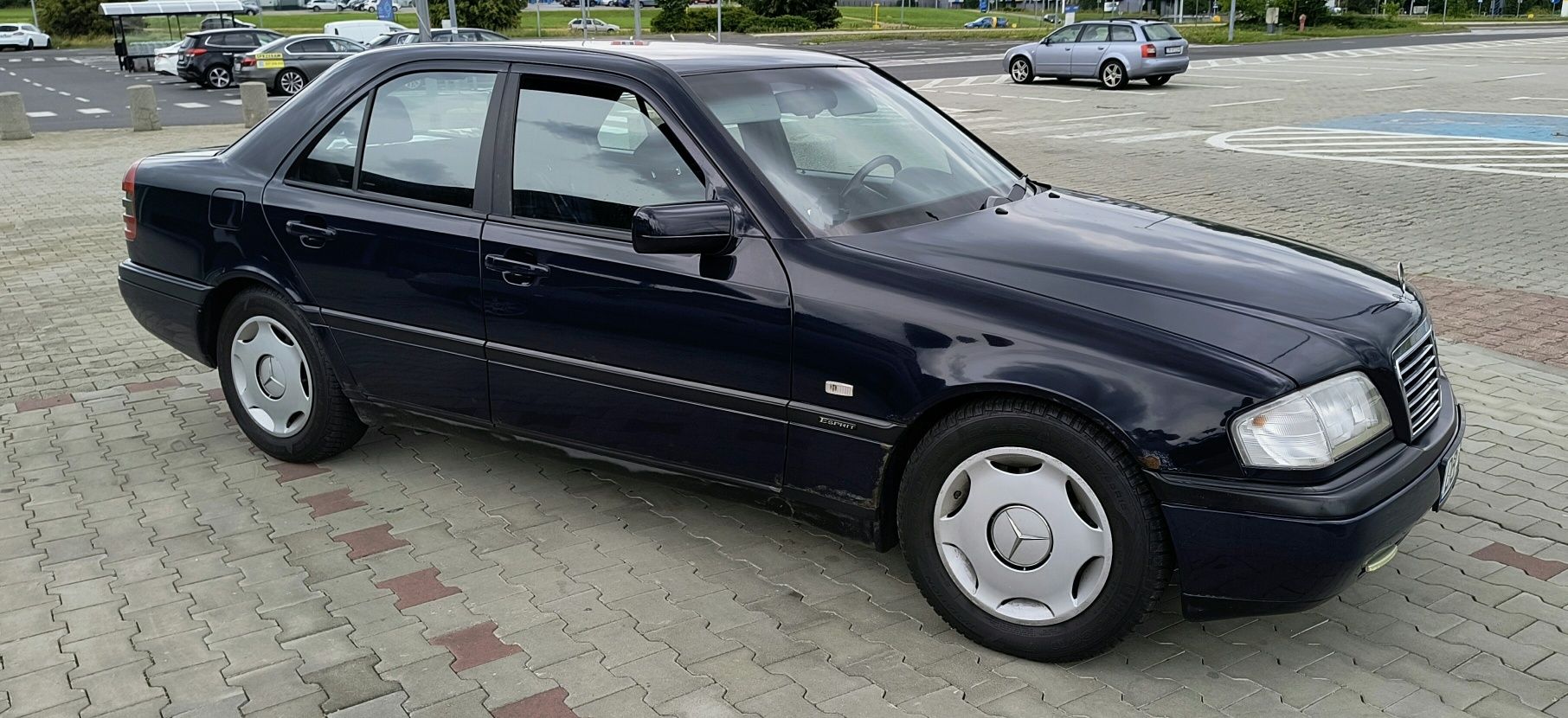 Mercedes Benz C klasa 2500 TD - automat