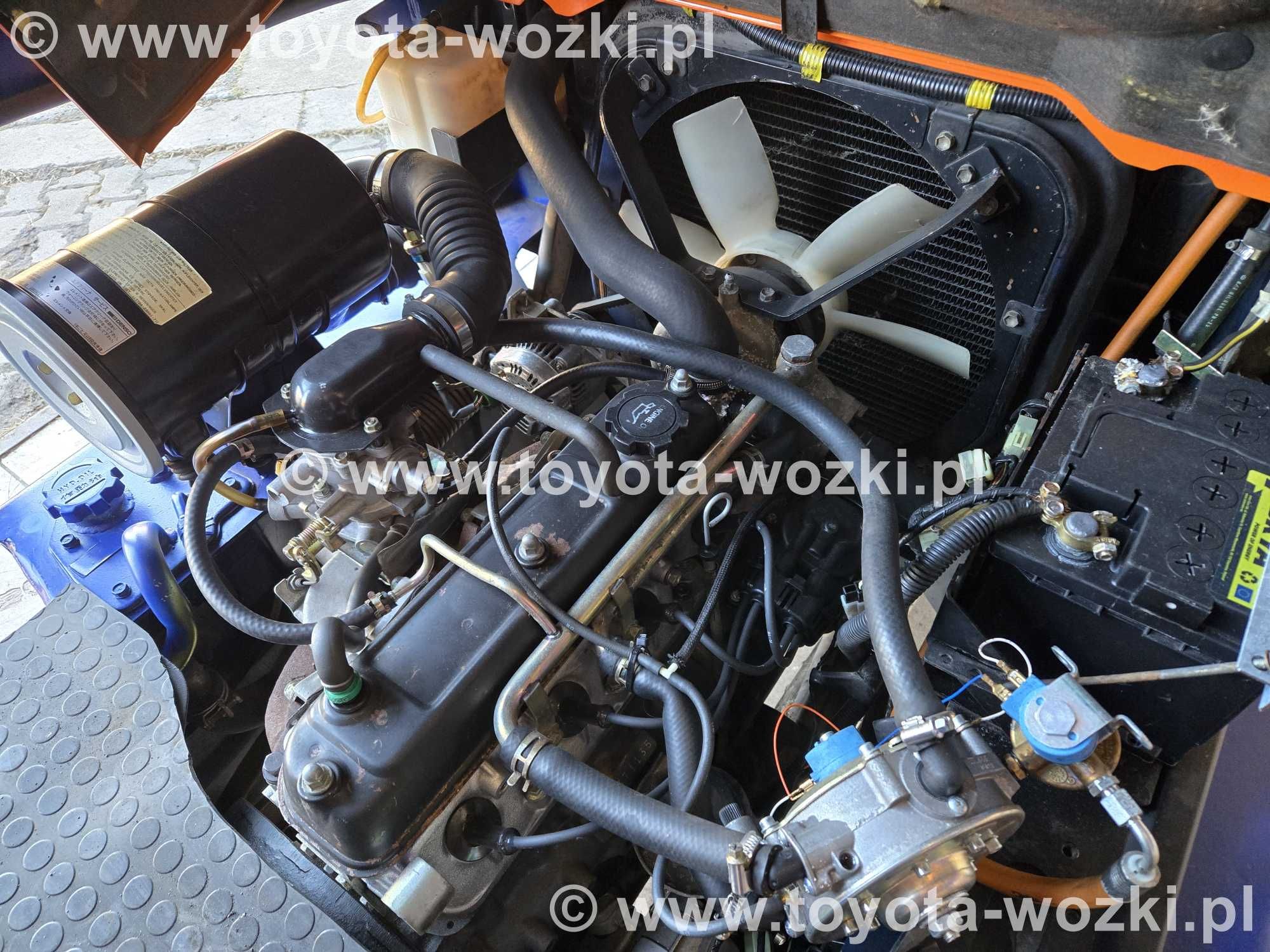 Wózek widłowy TOYOTA 5FD30 Kabina TOYOTA 5FDF30 widlak Linde