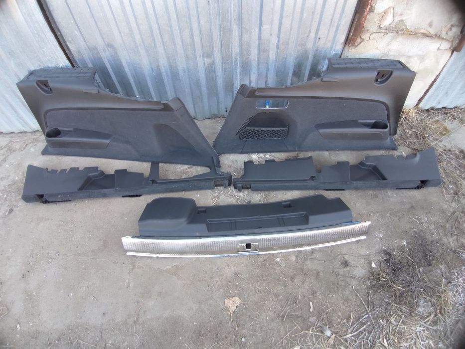 Обшивка багажника ауді ку7 4м audi q7 4m