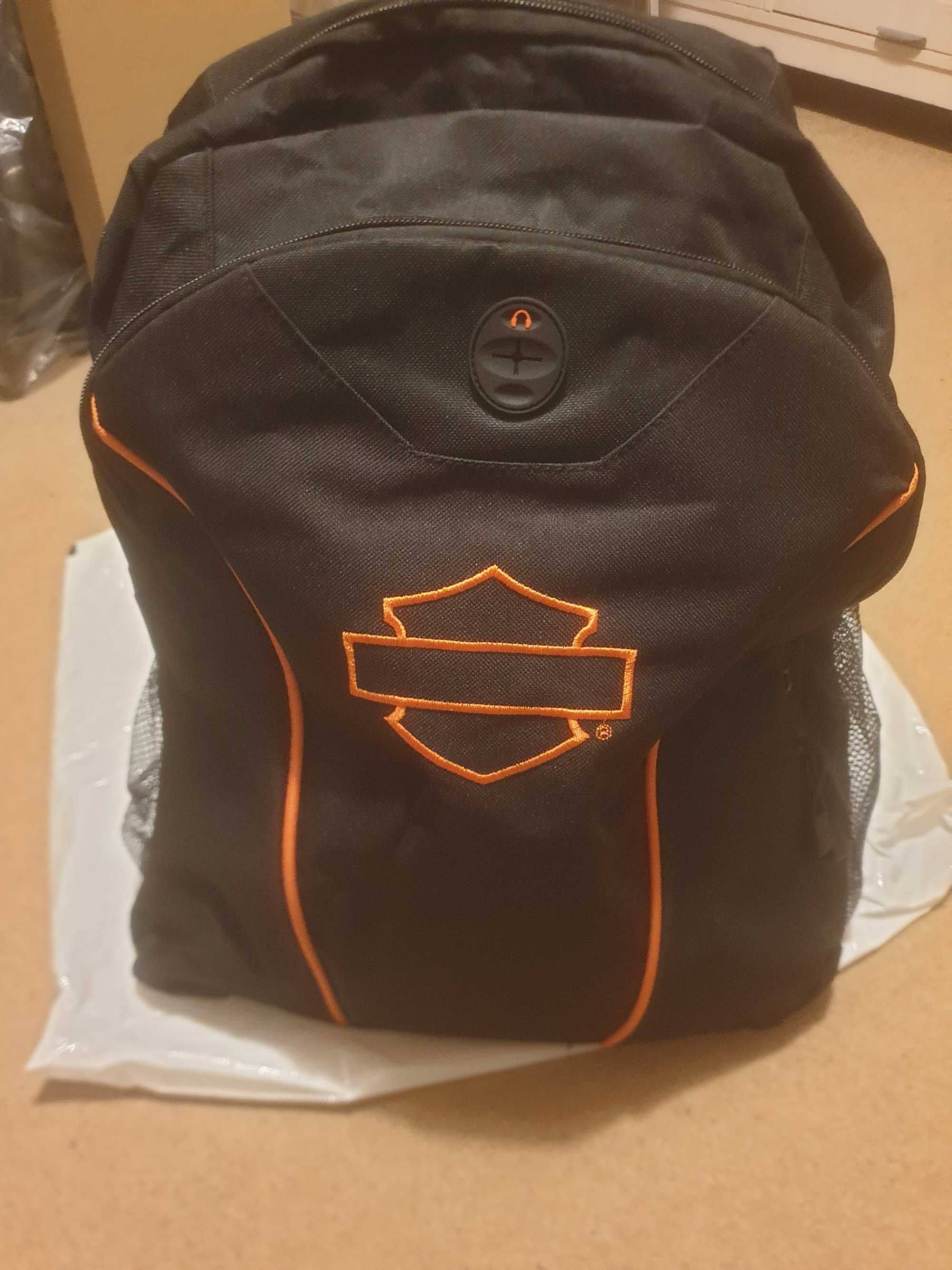 Mochila nova Harley Davidson com capa de chuva