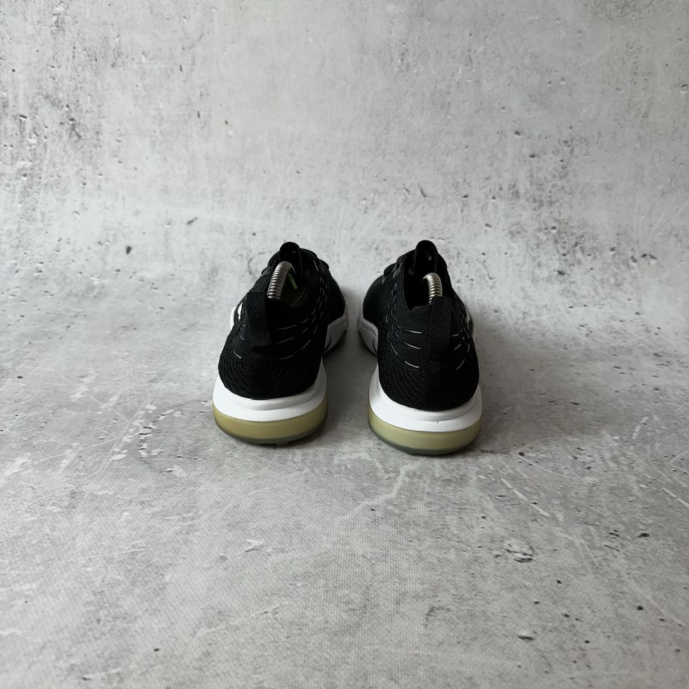 Buty Nike Air Zoom Fearless Flyknit Lux Size: 41 26,5 cm