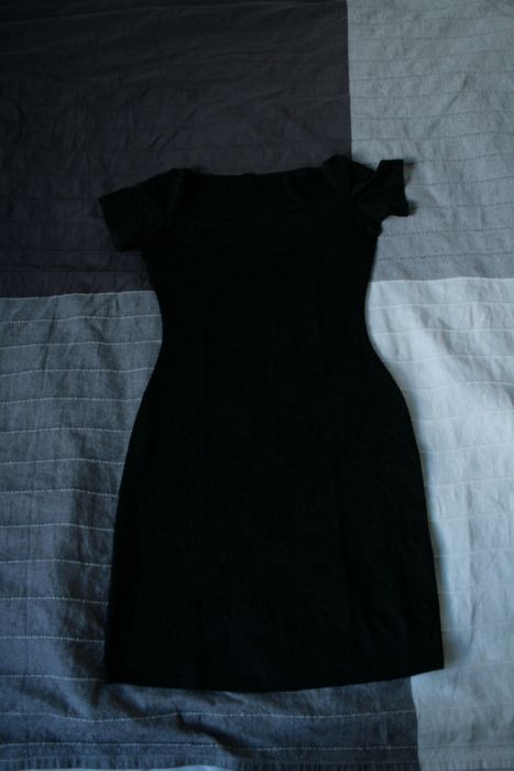 Czarna dopasowana sukienka, krótka, elegancka, z Anglii, XS