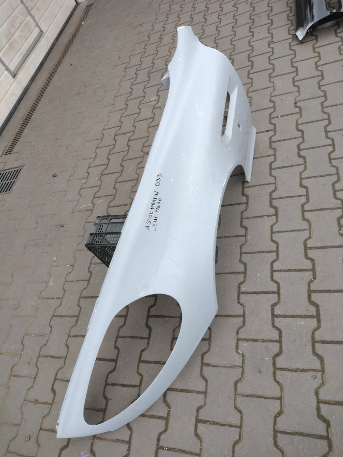 Błotnik lewy Aston Martin DB9