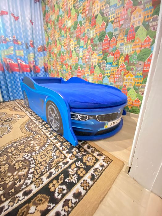 Ліжко машина дитяче