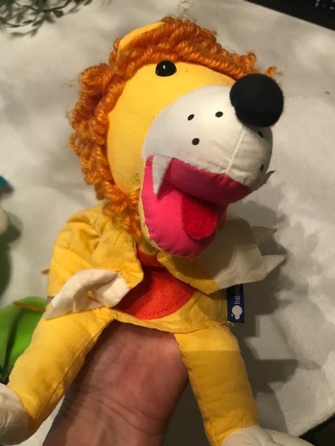 Fantoche sapo e leão SIGIKID e IMAGINARIUM (NOVO)