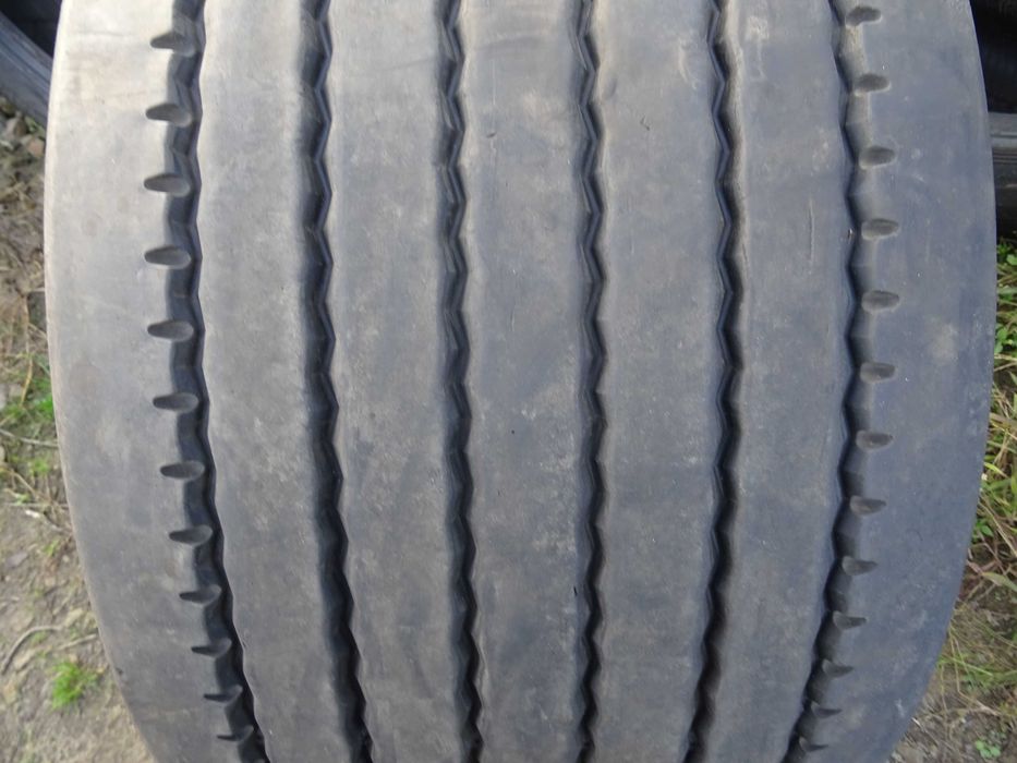 opona 445/45R19.5 DYNAMO MTR 96 (700 netto)