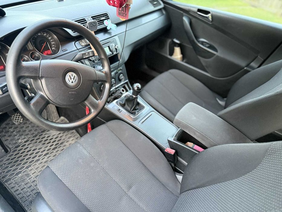 Volkswagen Passat B6 + opny GRATIS