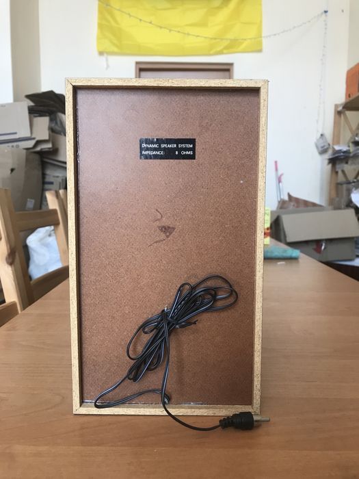 Динамічна акустична система 8 Ohms. Поличні колонки