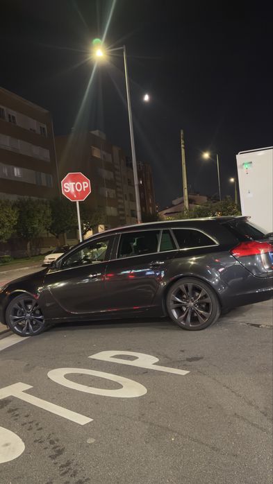 Opel insignia 2010 teto panoramico e rodas aro 20 de origem