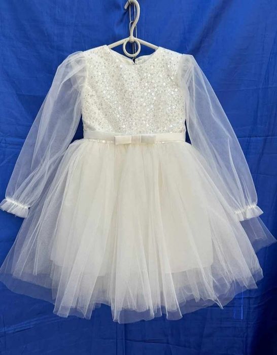 Сукня біла 5-6 р