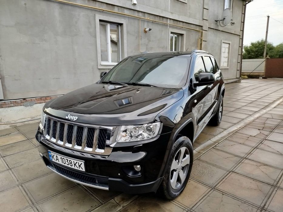 Продам Jeep Grand Cherokee 2012