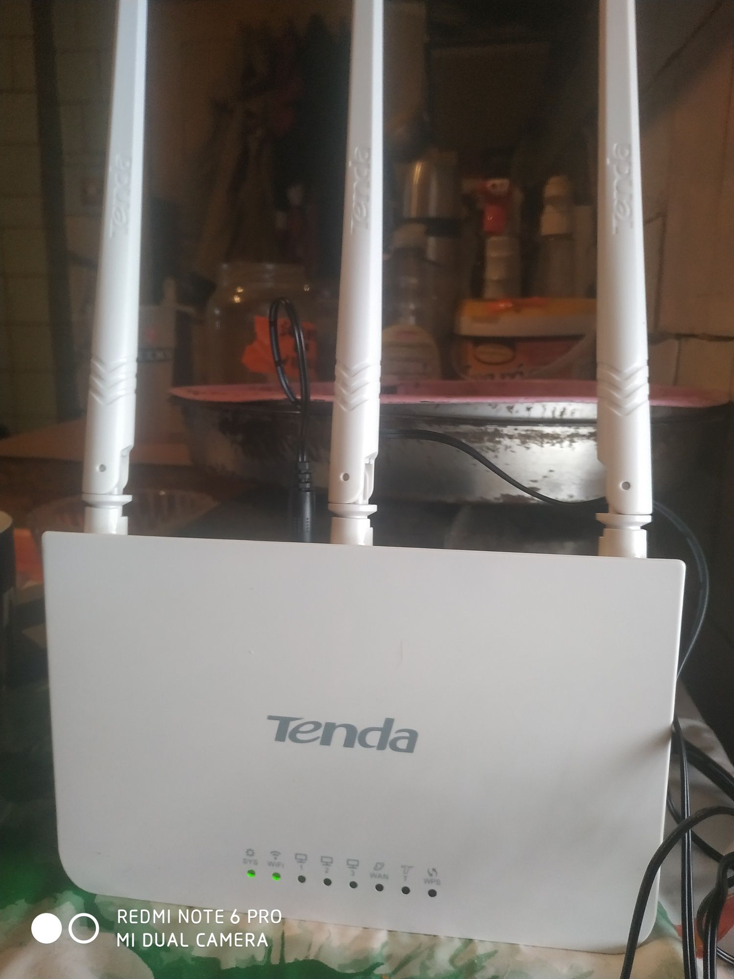 Router Wi-Fi Tenda