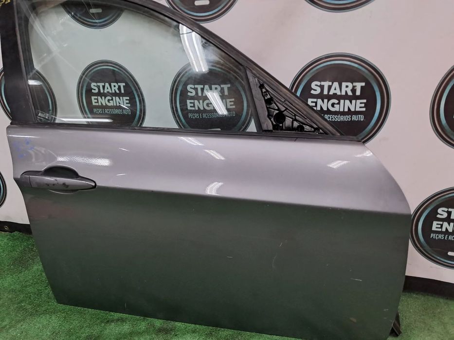 Porta Frente e Tras BMW Serie 3 E91 E90 Direita e esquerda varias cores
