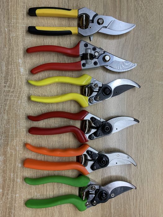 Sekatory ogrodowe ręczne