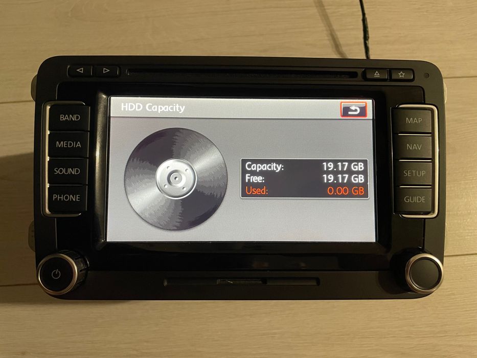 Магнітола VW RNS 510 з кодом Passat B6 B7 CC Golf 6 Jetta Tiguan Caddy