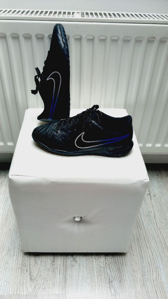 Adidasy  oryginalne firmy Nike
