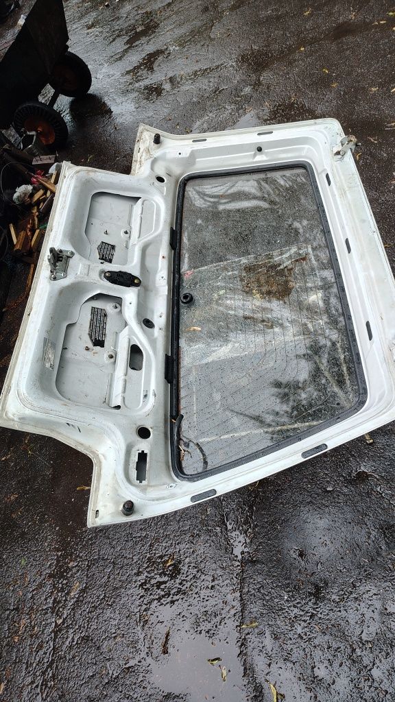 Ляда задня Fiat uno стан хороший не гнила