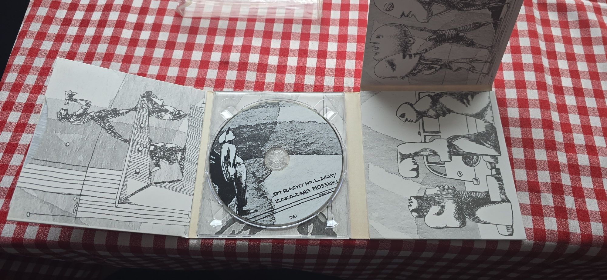 Strachy Na Lachy Zakazane Piosenki cd Folia