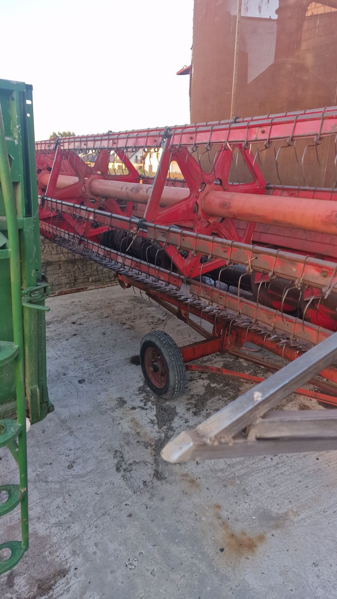 Massey ferguson 750