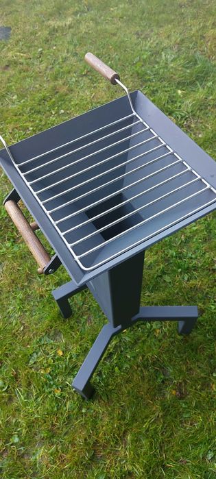 Piecyk rakietowy grill