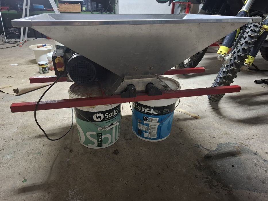 triturador elétrico