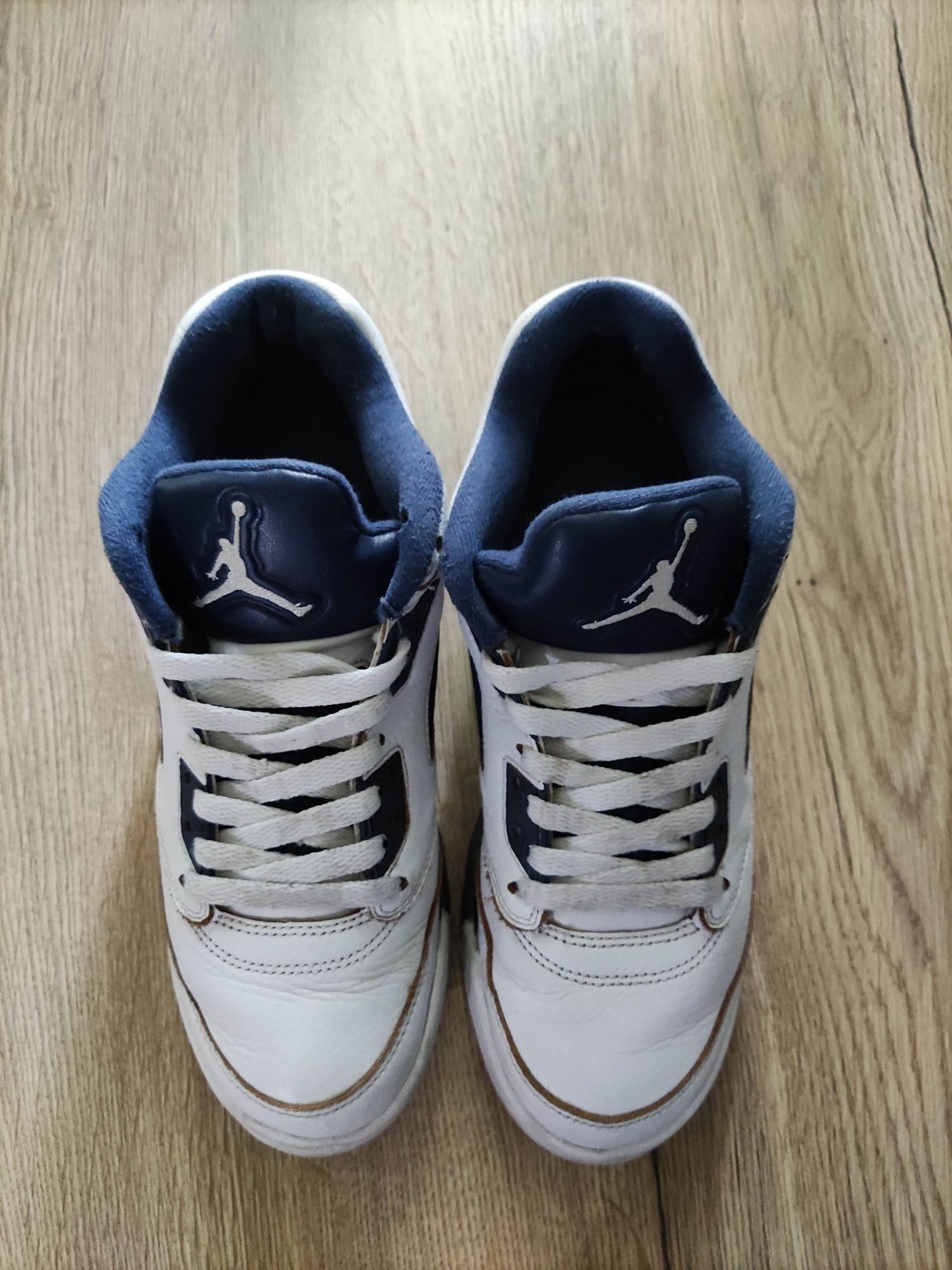 Air Jordan 5 Retro Low