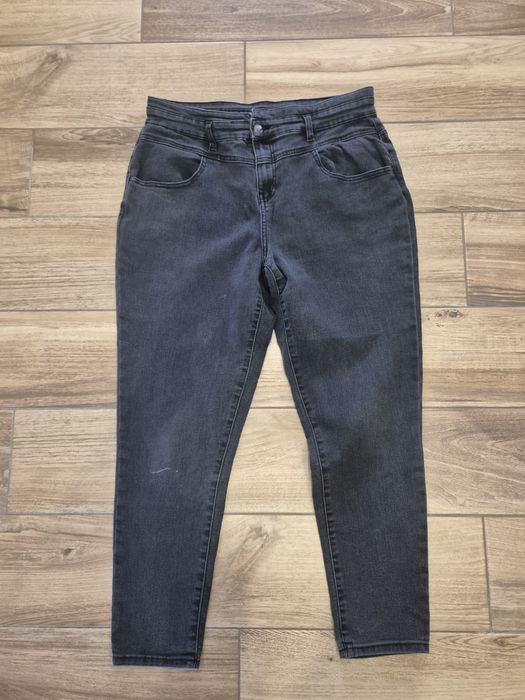 Damskie Jeansy czarne Beloved 2XL   44