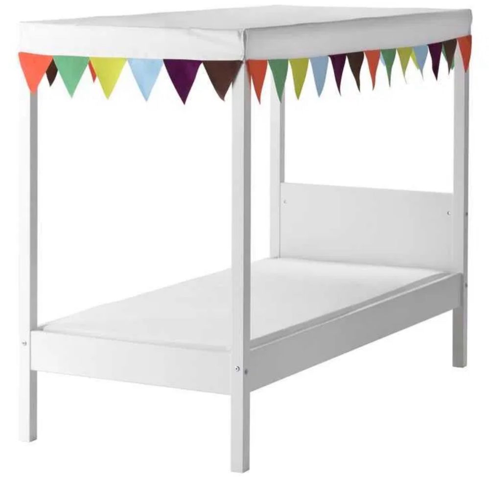Cama Ikea branca dossel criança