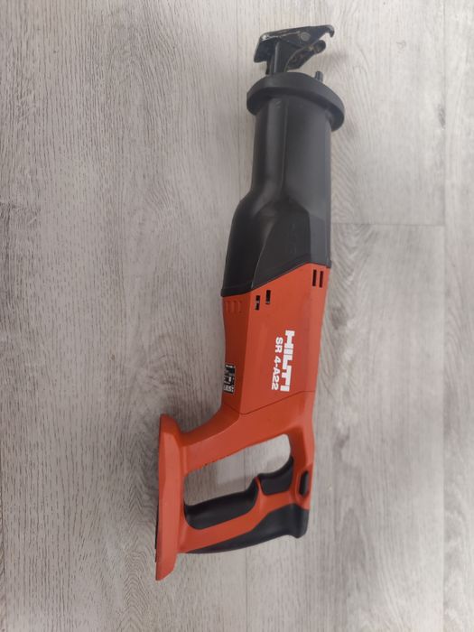 Piła szablasta Hilti SR4 - A22 Rok 2022