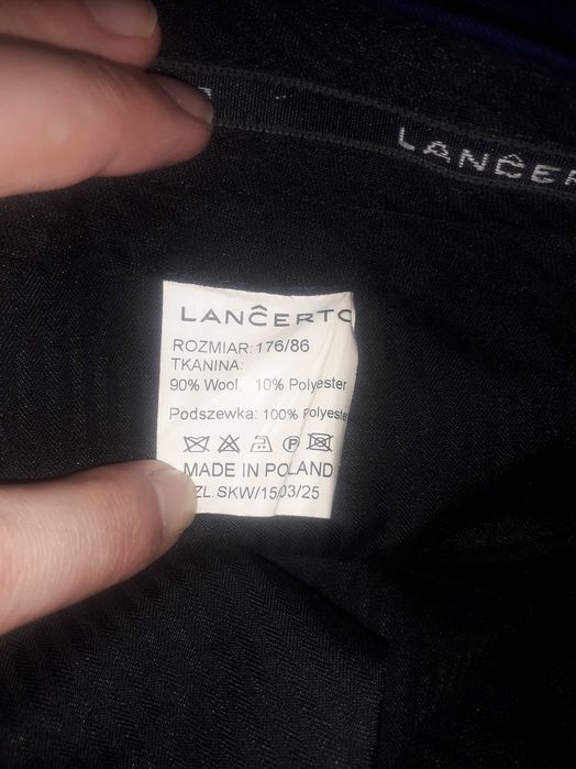 Garnitur ślubny granatowy Lancerto