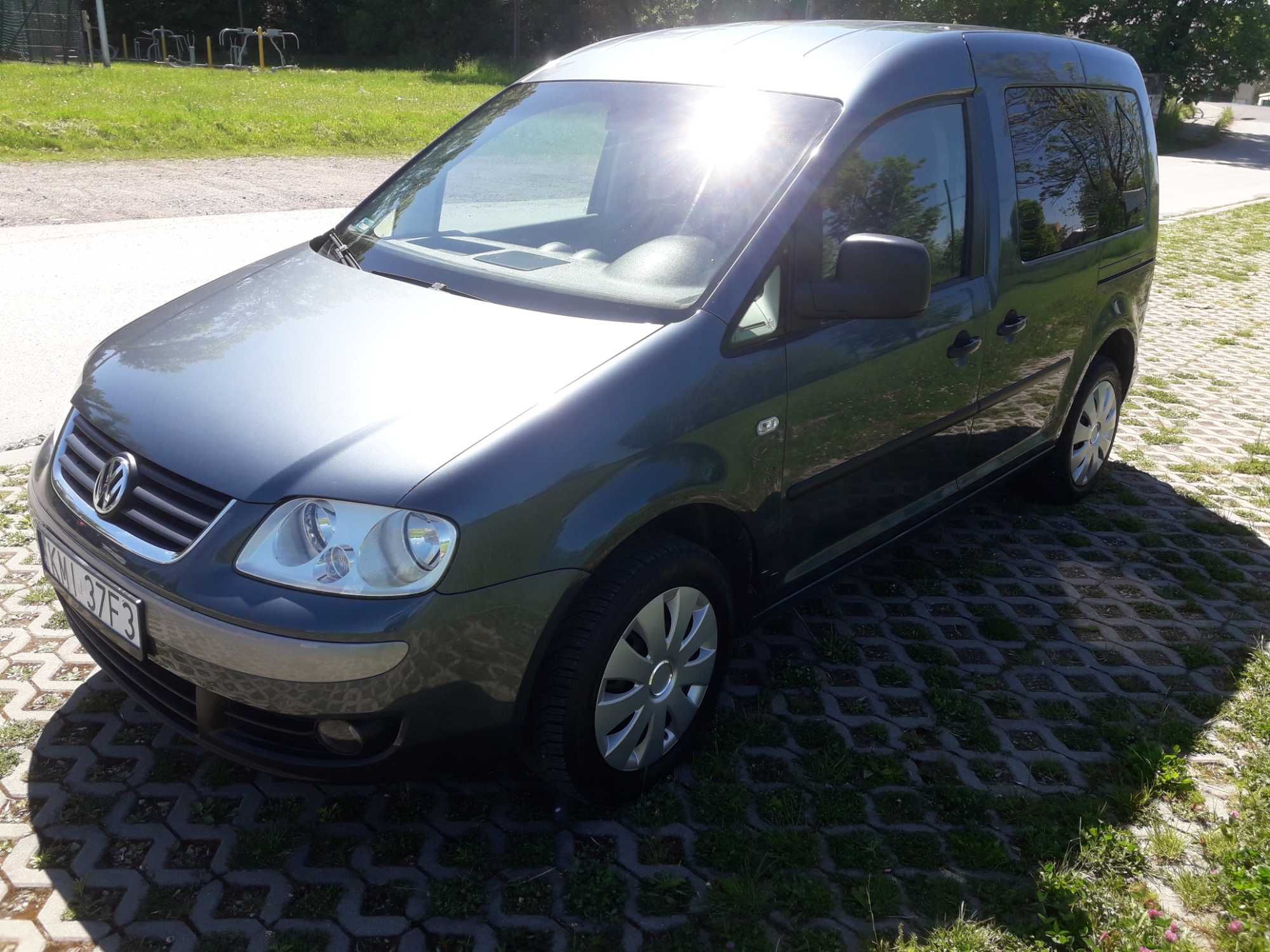 VW Caddy 7 OSOBOWY 1.9 TDI klima...