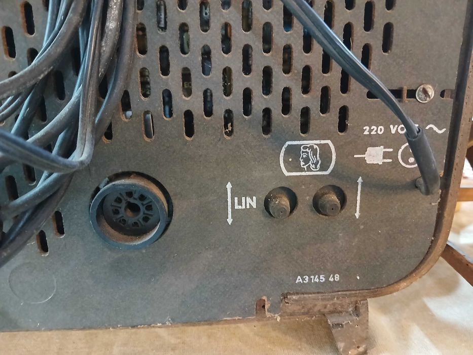 Antiga TV Televisão Philips