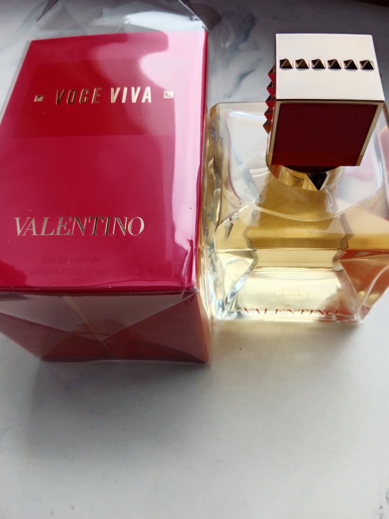 Valentino Voce Viva 100ml nowe Douglas perfumy edp.  Oryginalne