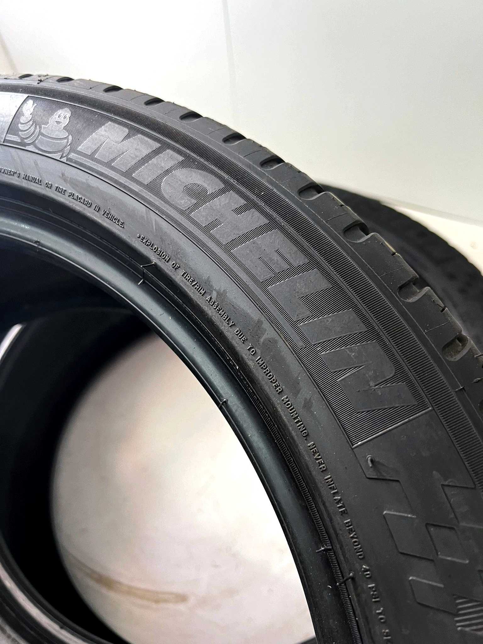 Pneus Michelin Pilot Sport 3 - 245/45/19 - Excelentes