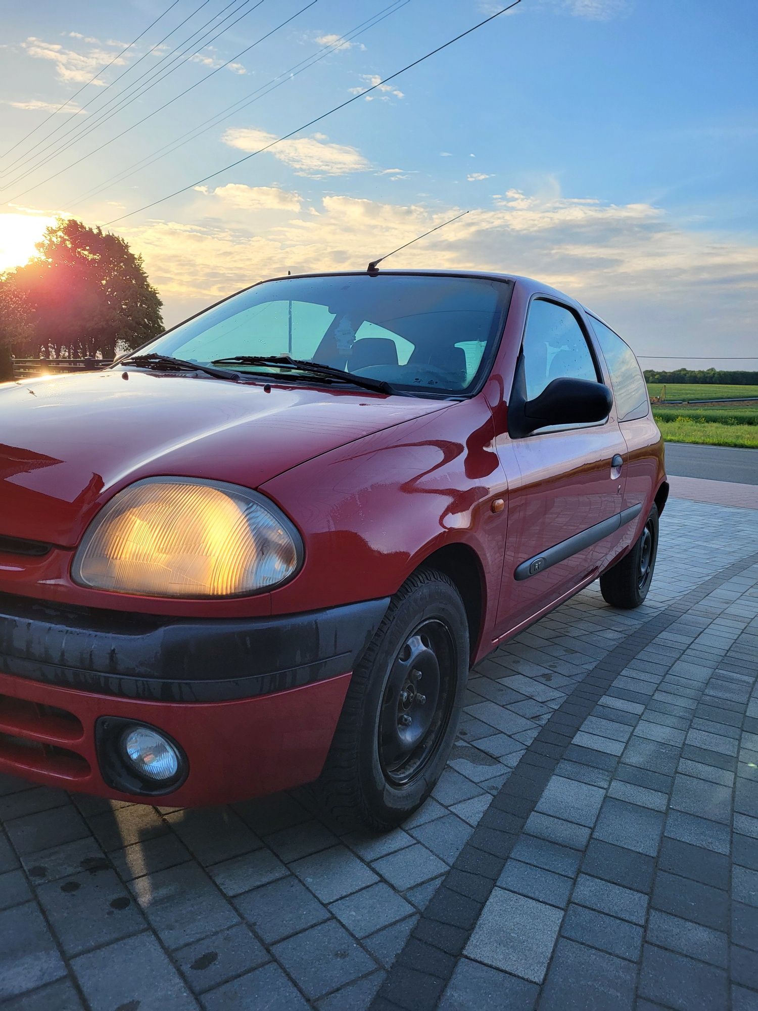 Sprzedam Renault Clio 2