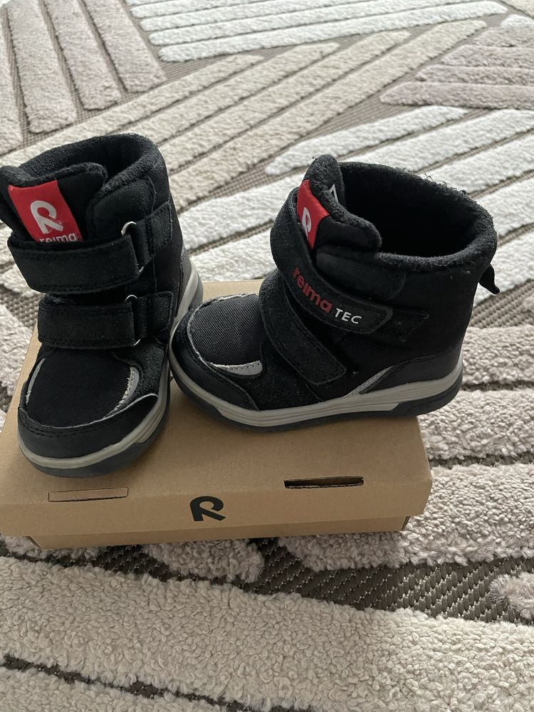 Зимние сапожки Reima