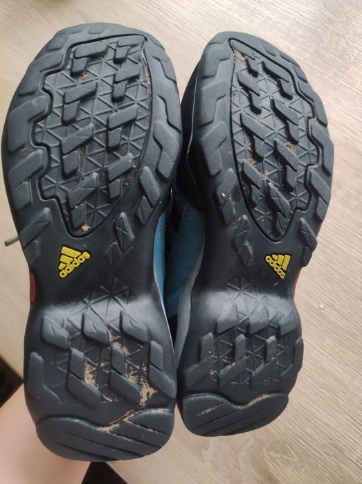 Ботинки Adidas 32 р