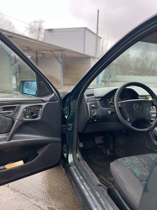 Mercedes-benz w210 e420