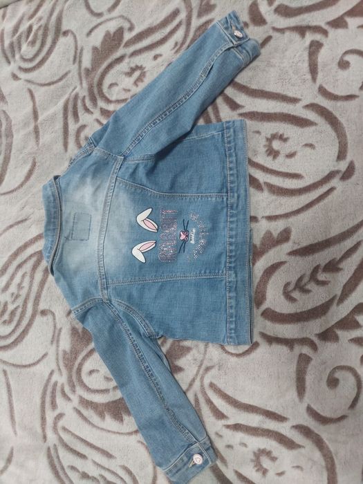 Джинсові куртки для дівчинки