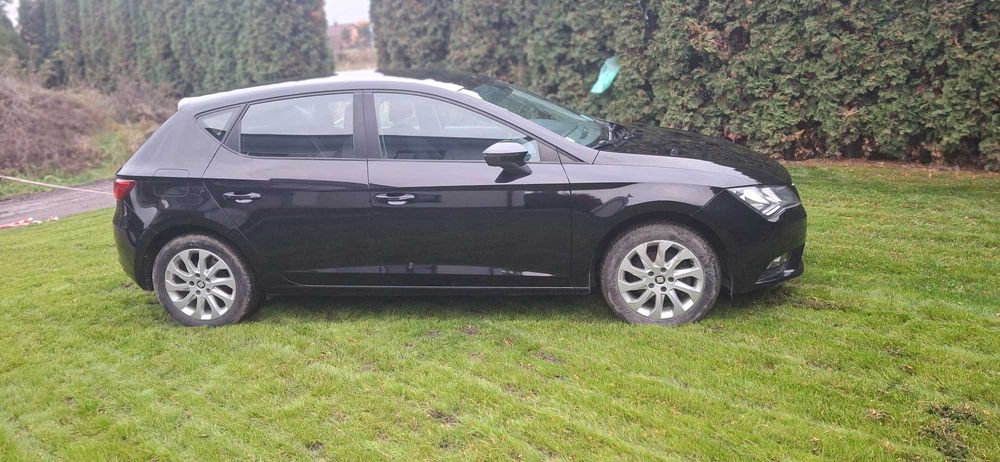 Seat Leon bardzo oszczędny i bezawaryjny