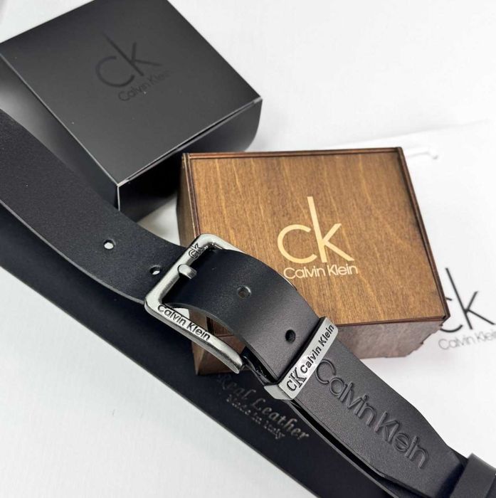 Шкіряний ремінь Calvin Klein з дерев'яною коробкою