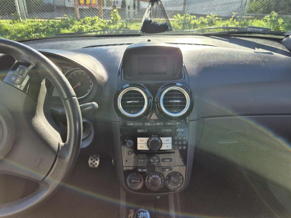 Opel Corsa E 1.4 benzyna