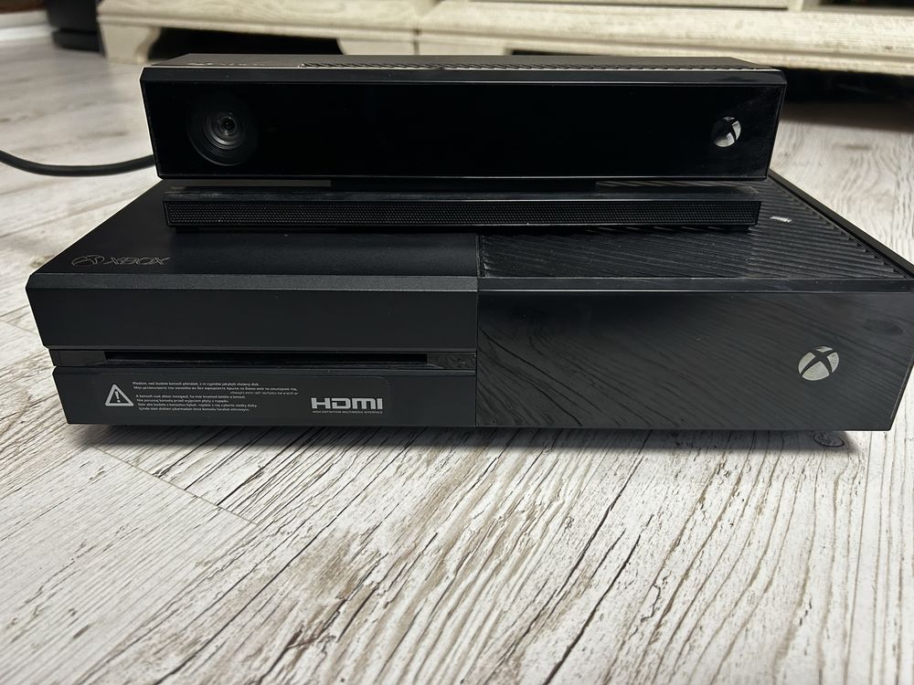 Konsola Xbox One 500gb z kinectem