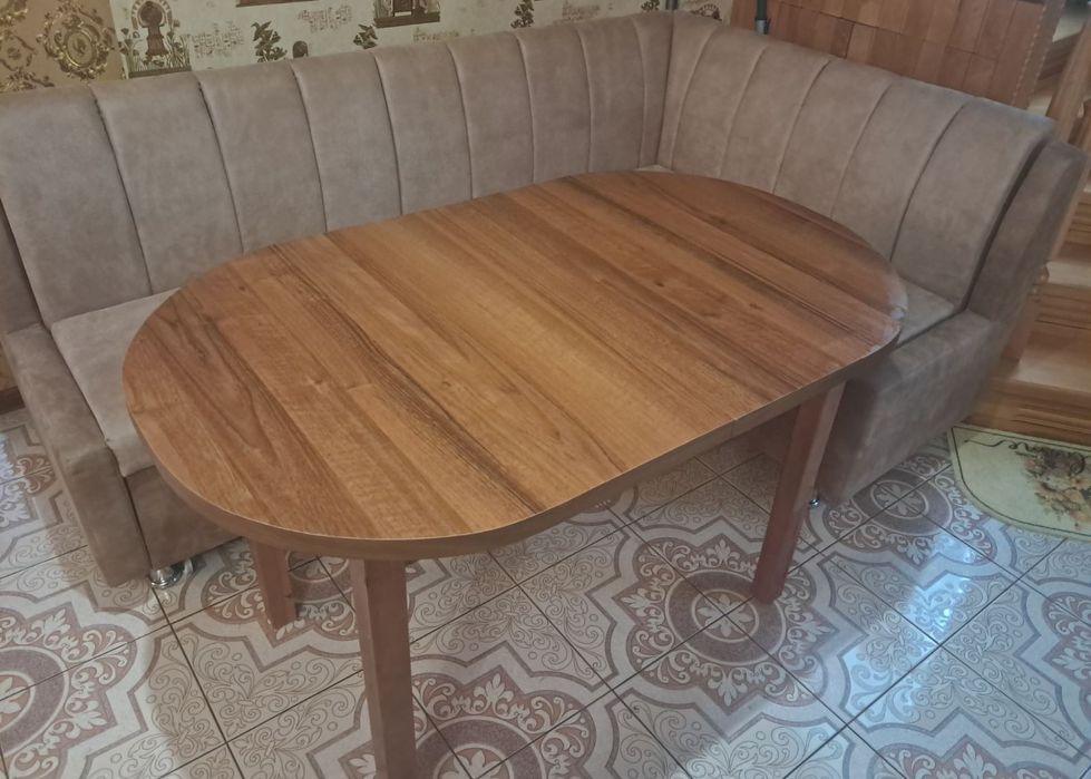 Стіл кухонний розскладний