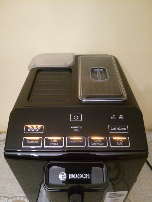 Automatyczny ekspres ciśnieniowy Bosch Vero Cup 300 Ekspres do kawy