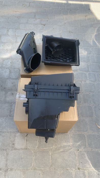 Ford Edge 2015-2024 2.0 корпус повітряного фільтра в зборі патрубок