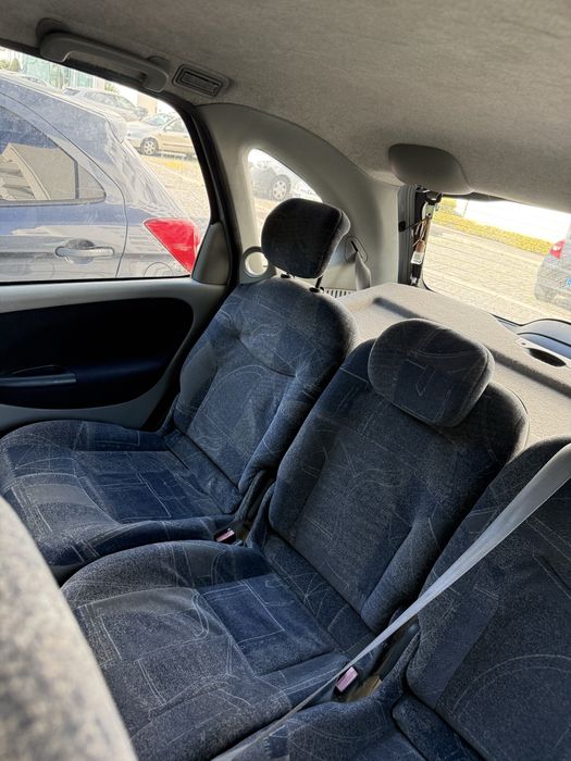 Renault Scénic 1.4 (Ano 2000) – Fiável e económica