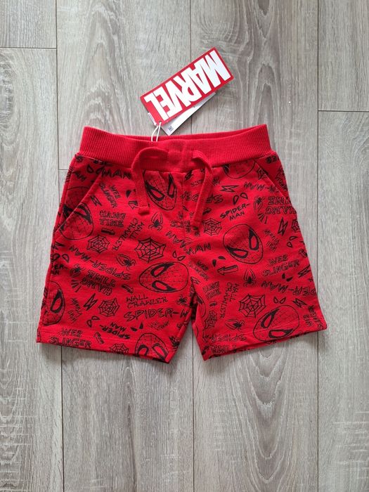 Spodenki Spiderman rozm. 122 NOWE