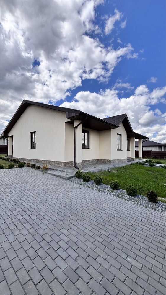 Будинок майже в Ірпені