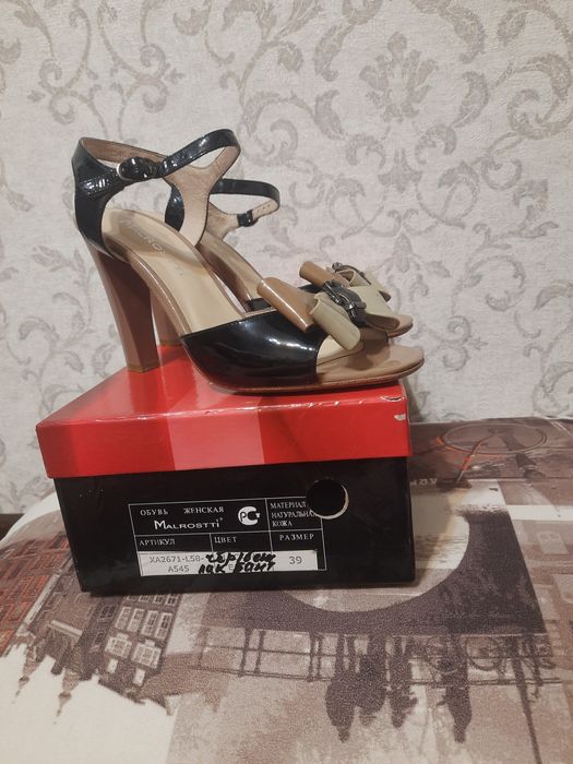 Женские летние босоножки.